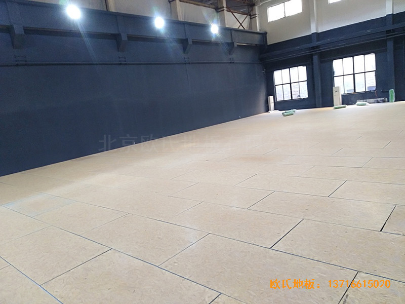 ɽ�|ͬ��23̖�@���^�\(y��n)��(d��ng)ľ�ذ尲�b����2